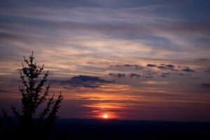 Billede af solnedgang fra vuggevise Stille, hjerte, sol går ned